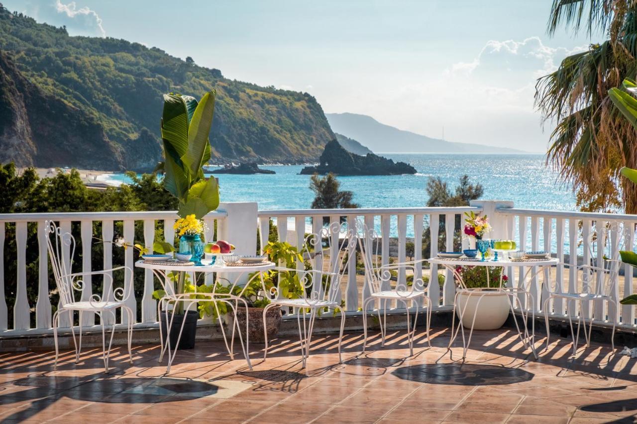 Eneide Bed and Breakfast Palmi Buitenkant foto