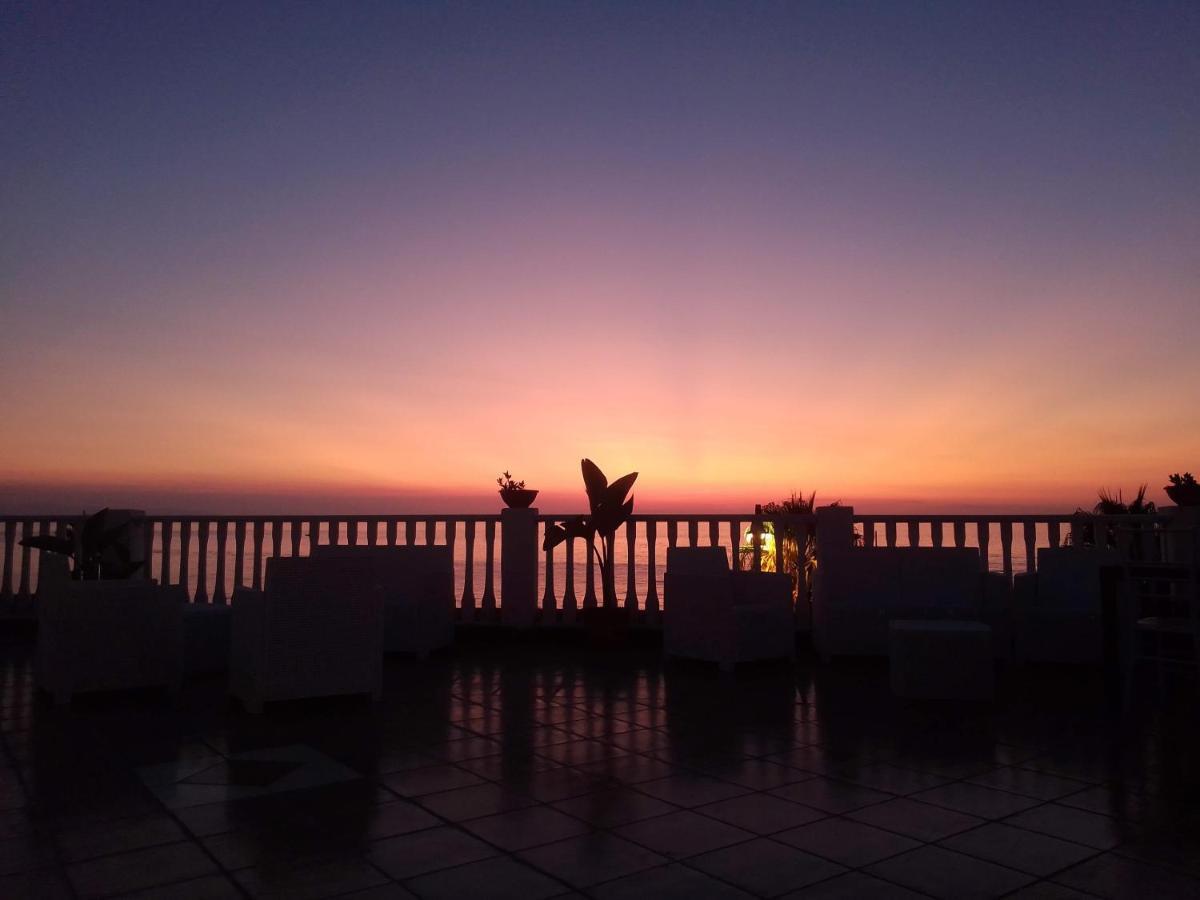 Eneide Bed and Breakfast Palmi Buitenkant foto